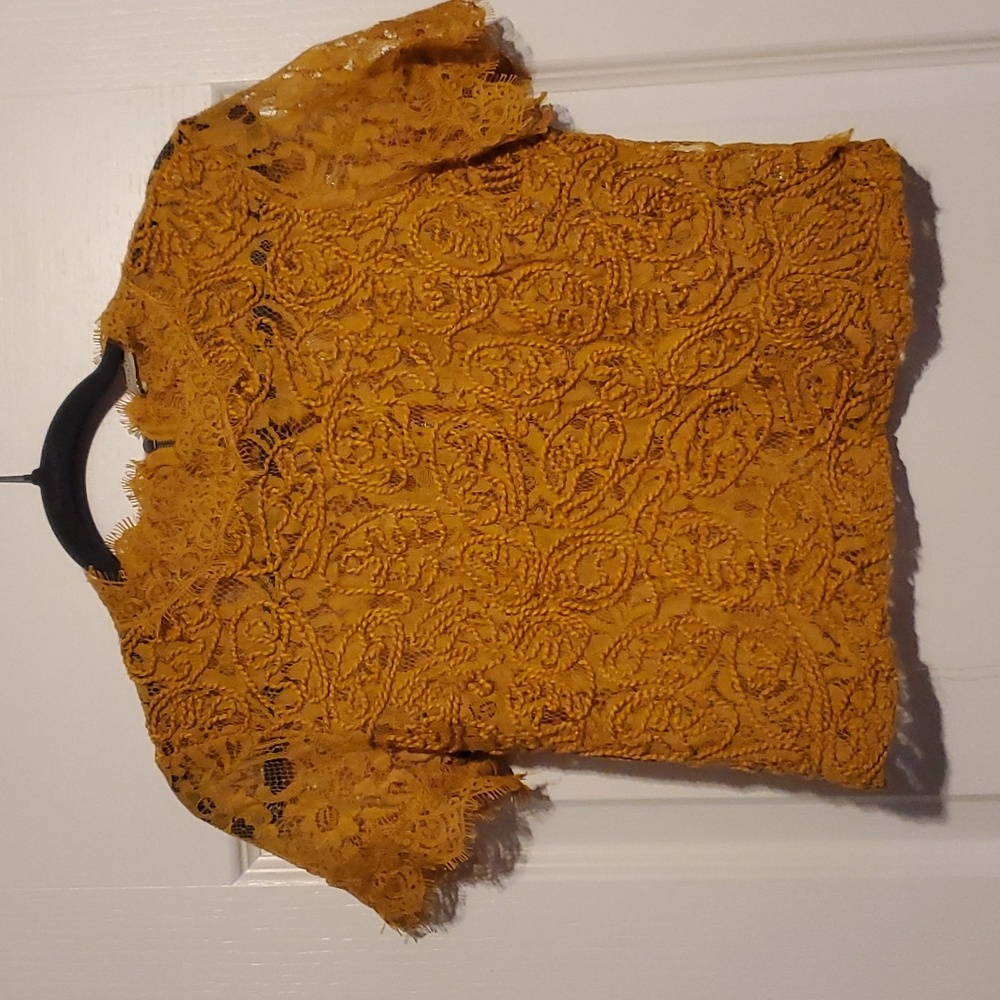 Zara Lace TShirt with Zip Back Detail